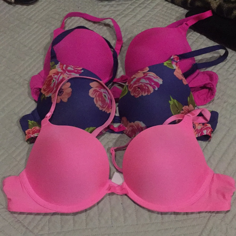 Victoria’s Secret bras!